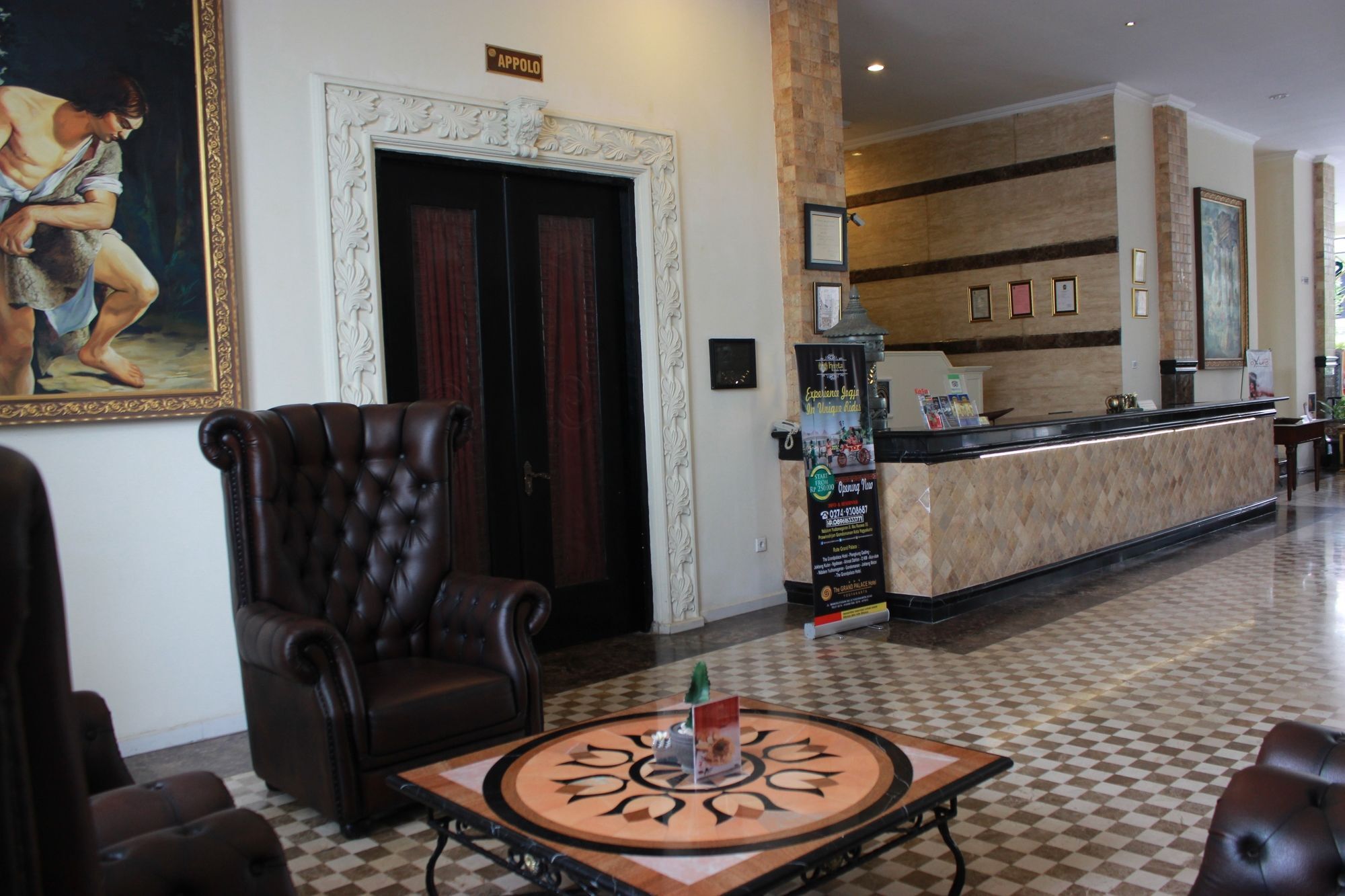 The Grand Palace Hotel יוגיאקרטה מראה חיצוני תמונה