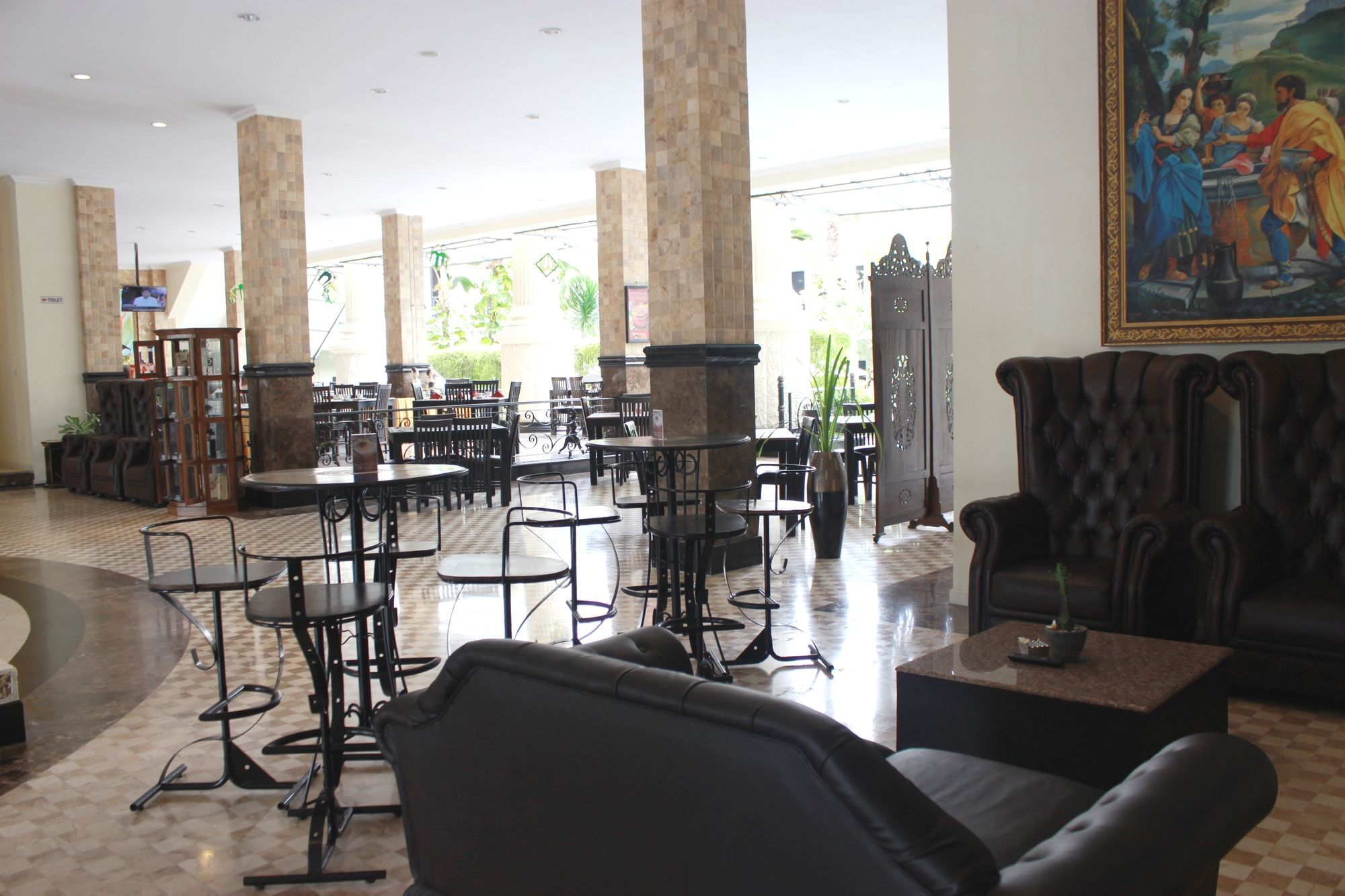 The Grand Palace Hotel יוגיאקרטה מראה חיצוני תמונה